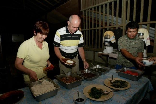 Buffet Dinner, Nanga Sumpa