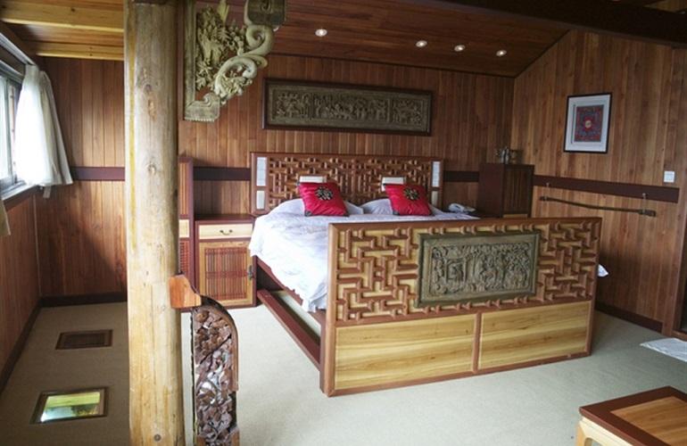 Four Seasons Room, Li An Lodge