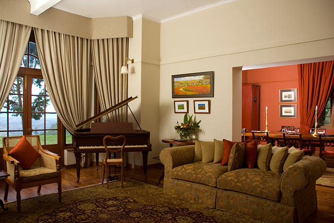Lounge, Jetwing Warwick Gardens
