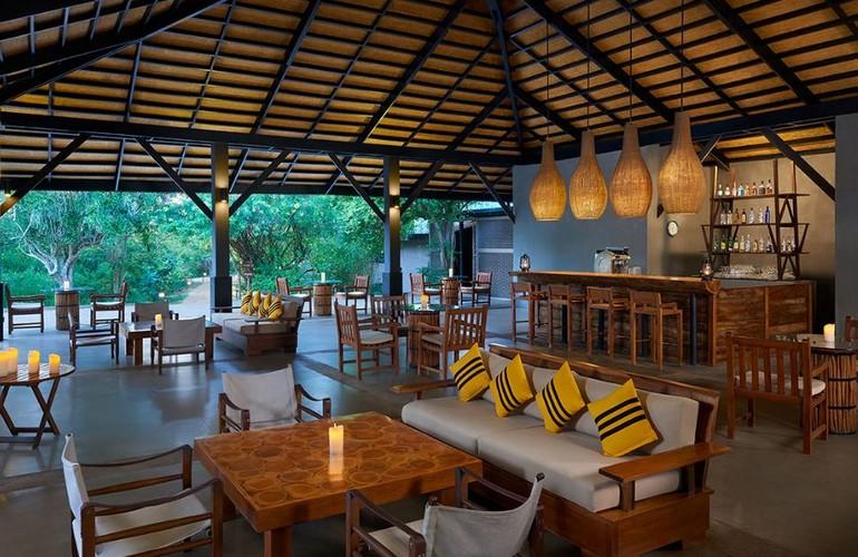 Pugmarks Bar, Cinnamon Wild Yala
