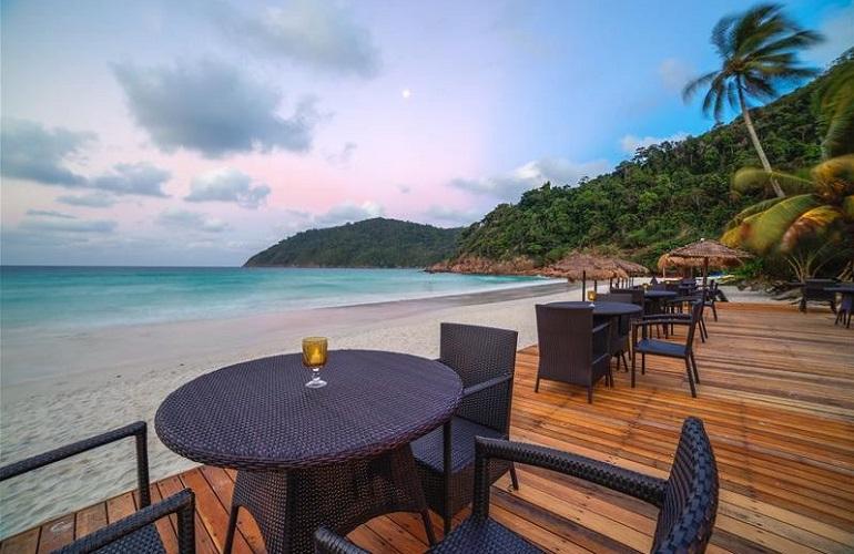 Beach Bar, Taaras Beach & Spa Resort