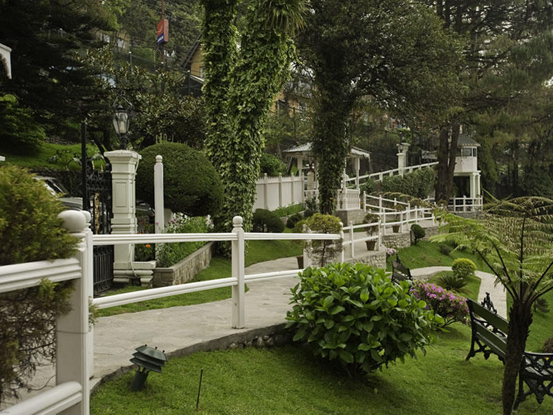 Gardens, The Elgin