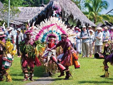 Sing-sing perfomers, Mount Hagen