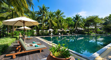 Royal River Kwai Resort & Spa