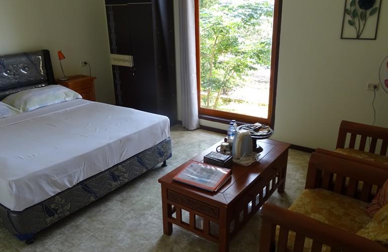 Bedroom, Dolidi Ndano Towale