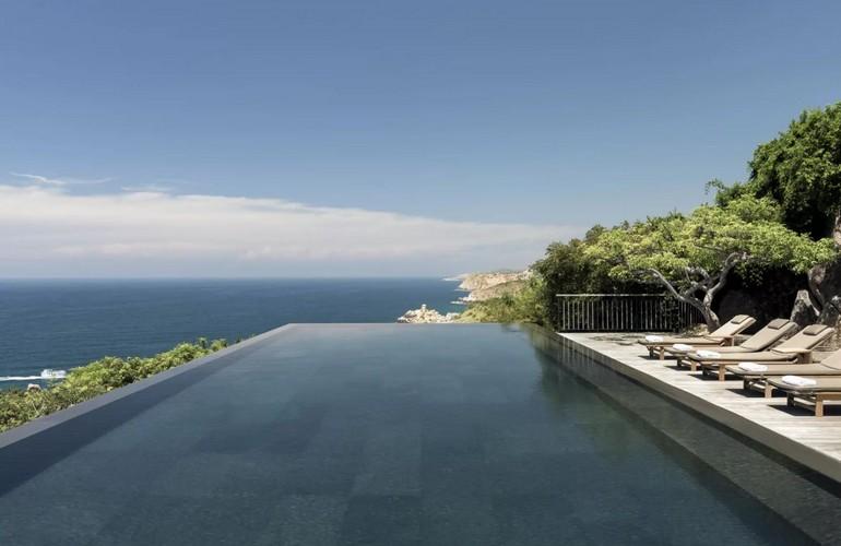 Infinity Pool, Amanoi