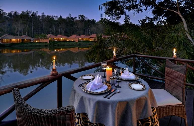 Dining by the Lake, Evolve Back Chikkana Halli Estate