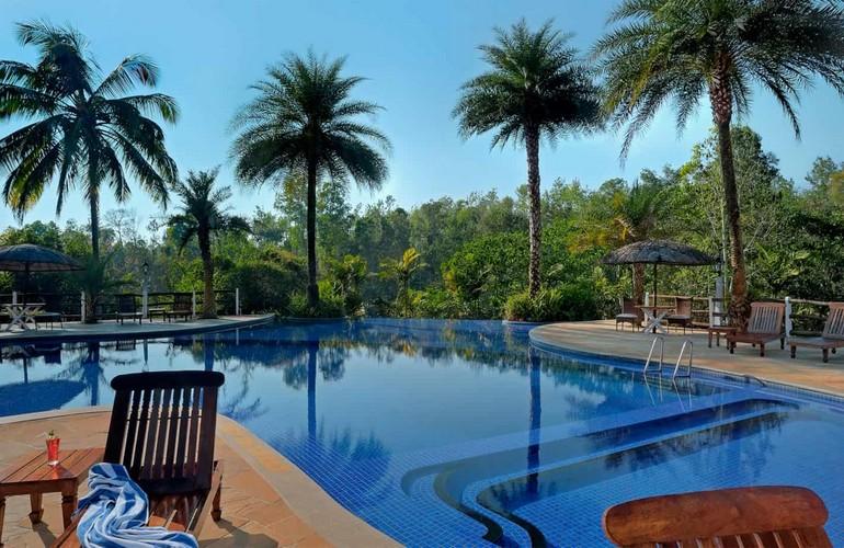 Family Swimming Pool, Evolve Back Chikkana Halli Estate