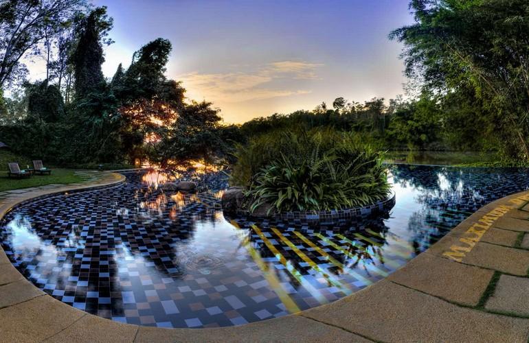 Infinity Swimming Pool, Evolve Back Chikkana Halli Estate