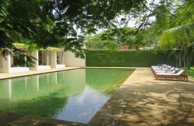 Swimming Pool, Amangalla
