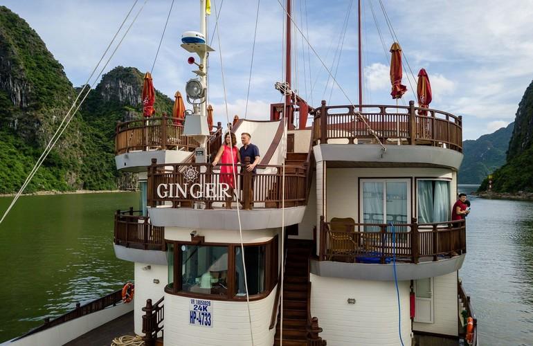 Deck, Ginger 