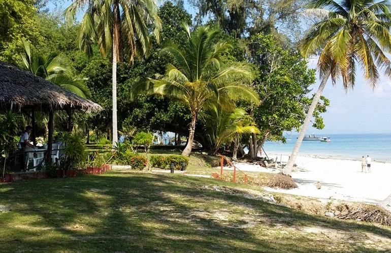 Views, Pansand Resort