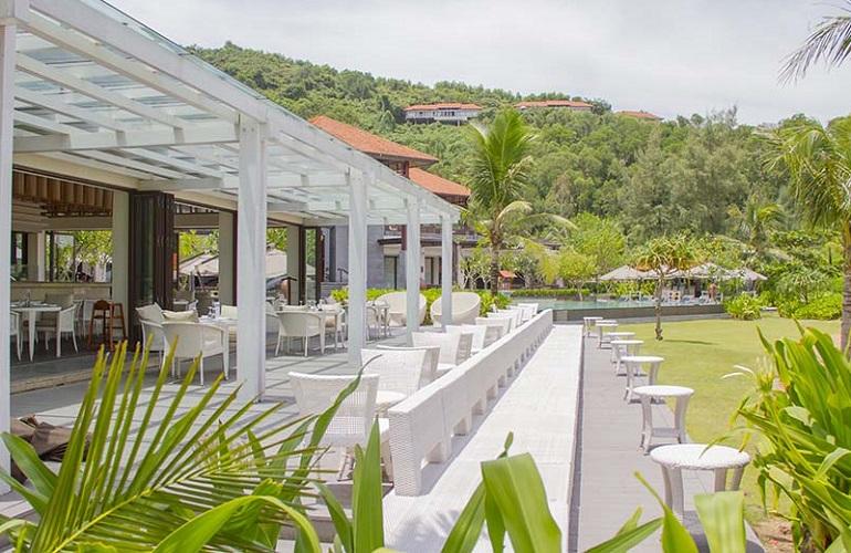 Azura Restaurant, Banyan Tree Lang Co