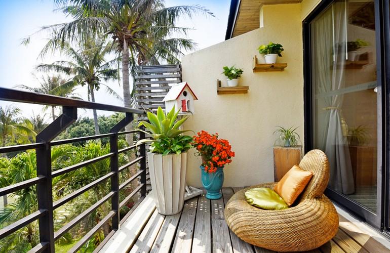 Balcony, Deluxe Suite, Caesar Park Hotel
