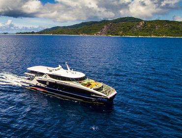 Cat Cocos fast ferry