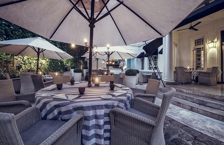 The Courtyard, Tintagel Colombo