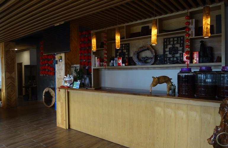 Lobby, Ridge Inn