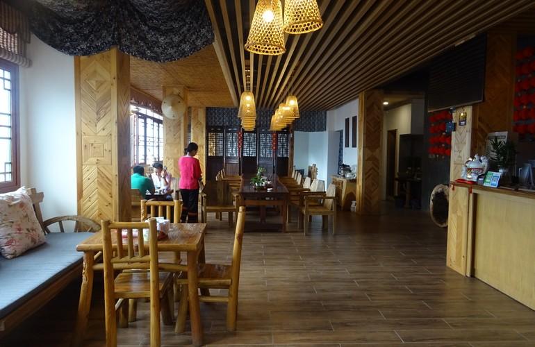 Restaurant, Ridge Inn