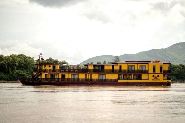 Anouvong Cruise