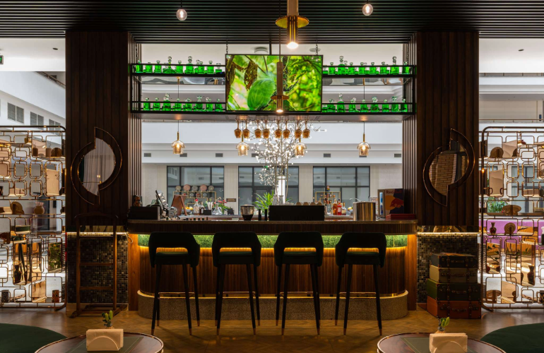 Lobby Bar