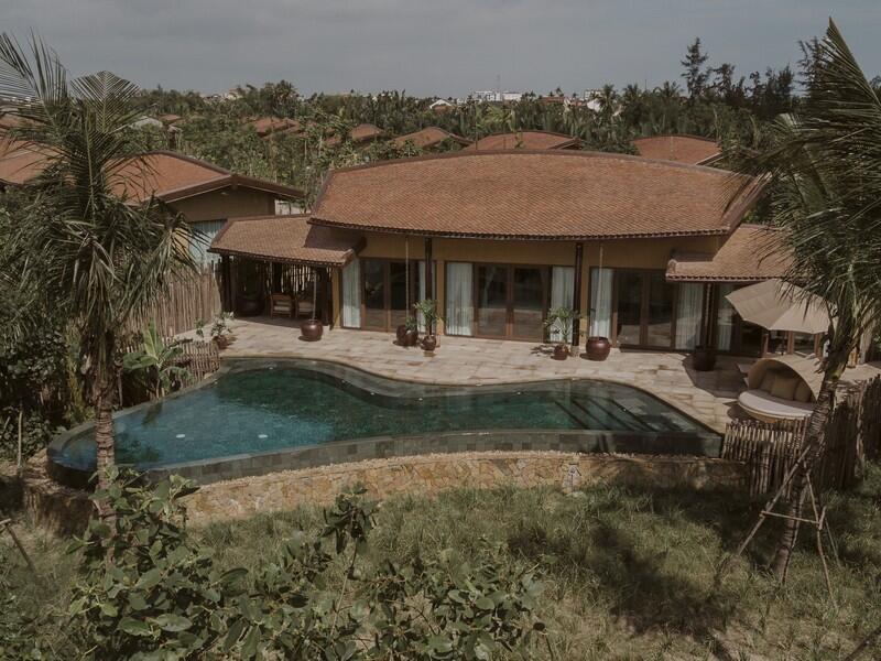Honeymoon Pool Villa,  Namia River Retreat 