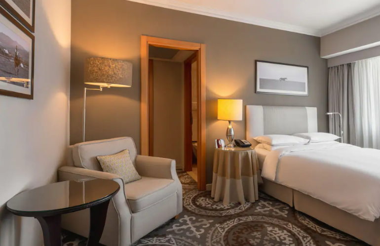 Queen Room