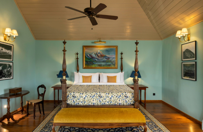 Lane Suite