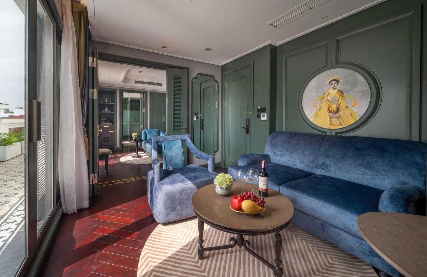 Tonkin Suite living area